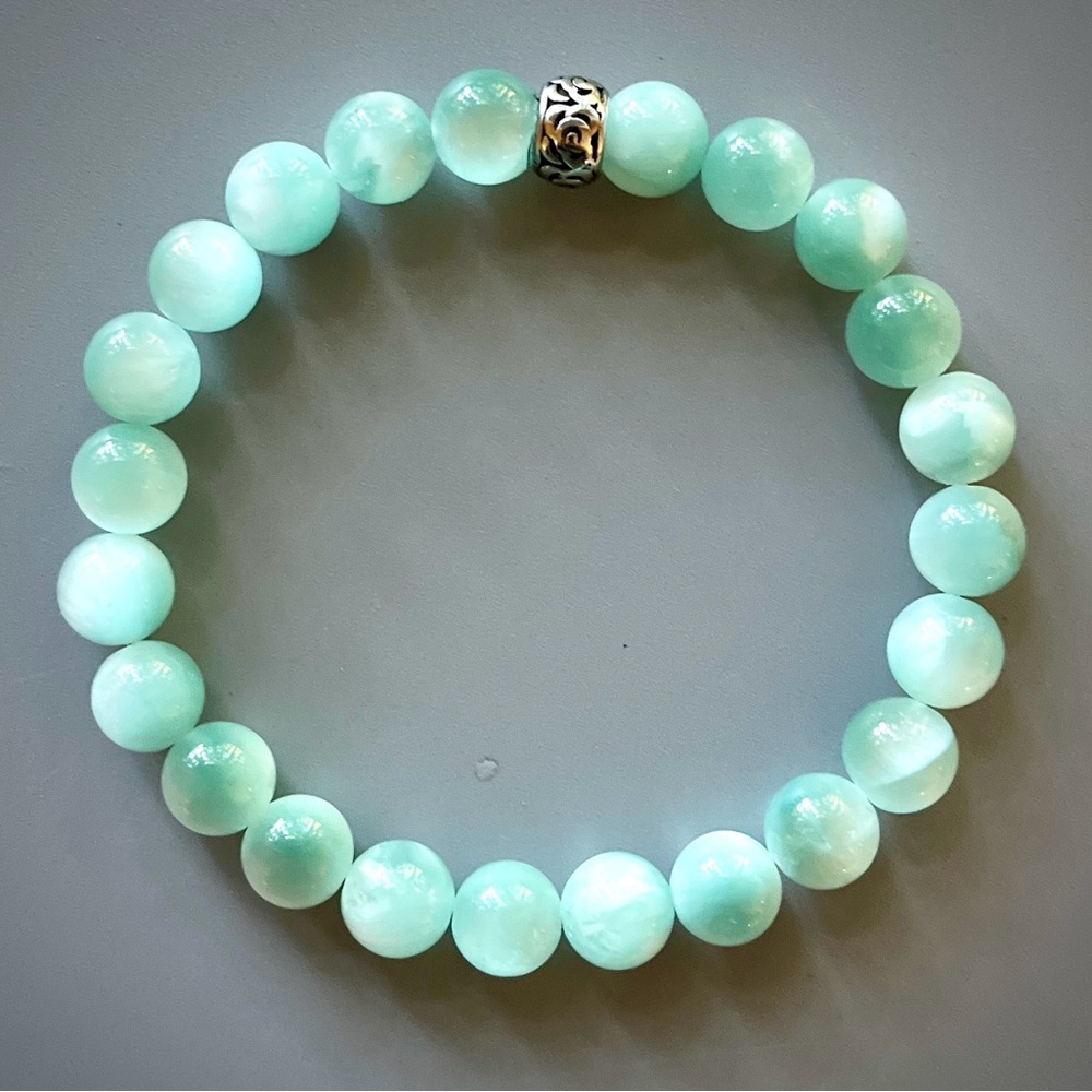 Green Moonstone Handcrafted Bead Bracelet